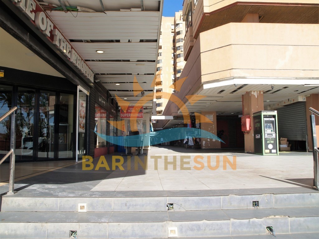 Fuengirola Freehold Local For Sale, Costa Del Sol Freehold Locals For Sale