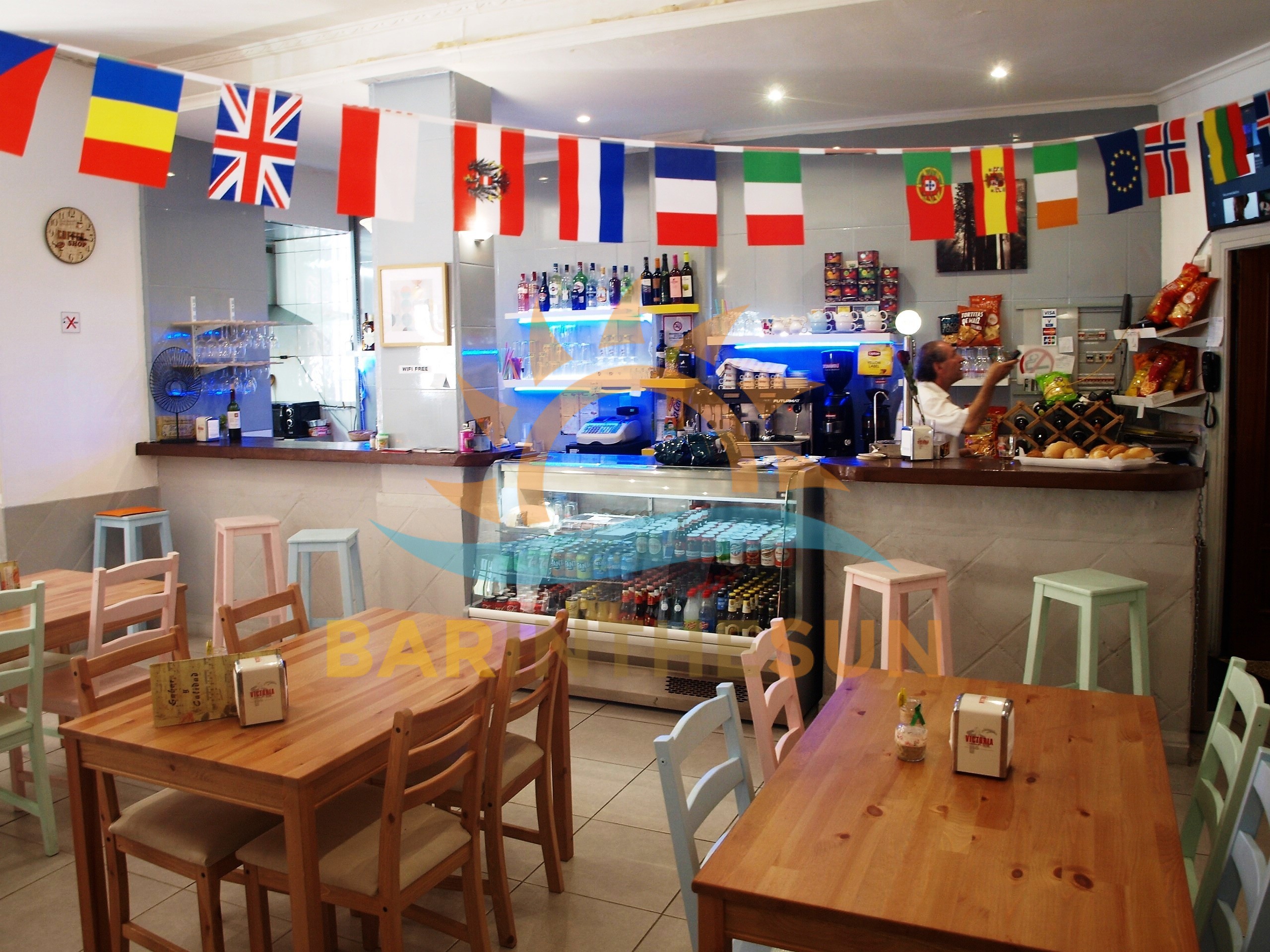 Freehold Cafe Bars For Sale in Fuengirola, Freehold Cafe Bars For Sale in Spain
