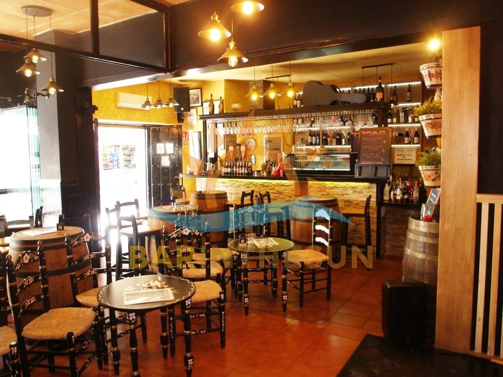 Los Boliches Cafe Tapas Bars For Sale, Costa del Sol Cafe Tapa Bars For Sale