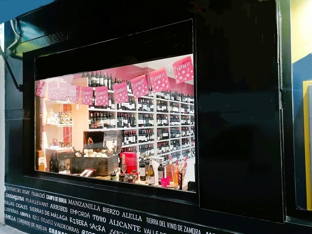 Fuengirola Wine Shop For Lease, Costa Del Sol Wine Shops For Lease Bar in the Sun