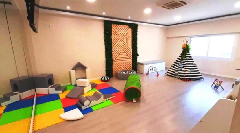 Creator: Gd Jpeg V1.0 (using Ijg Jpeg V62), Default Quality