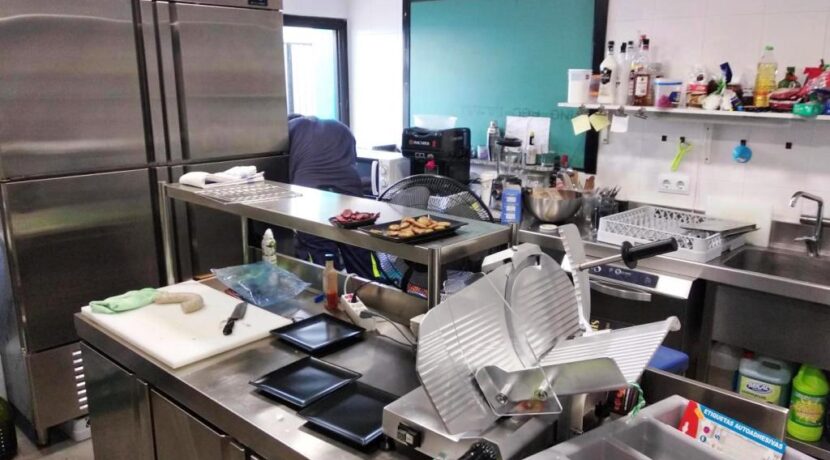 Creator: Gd Jpeg V1.0 (using Ijg Jpeg V62), Default Quality