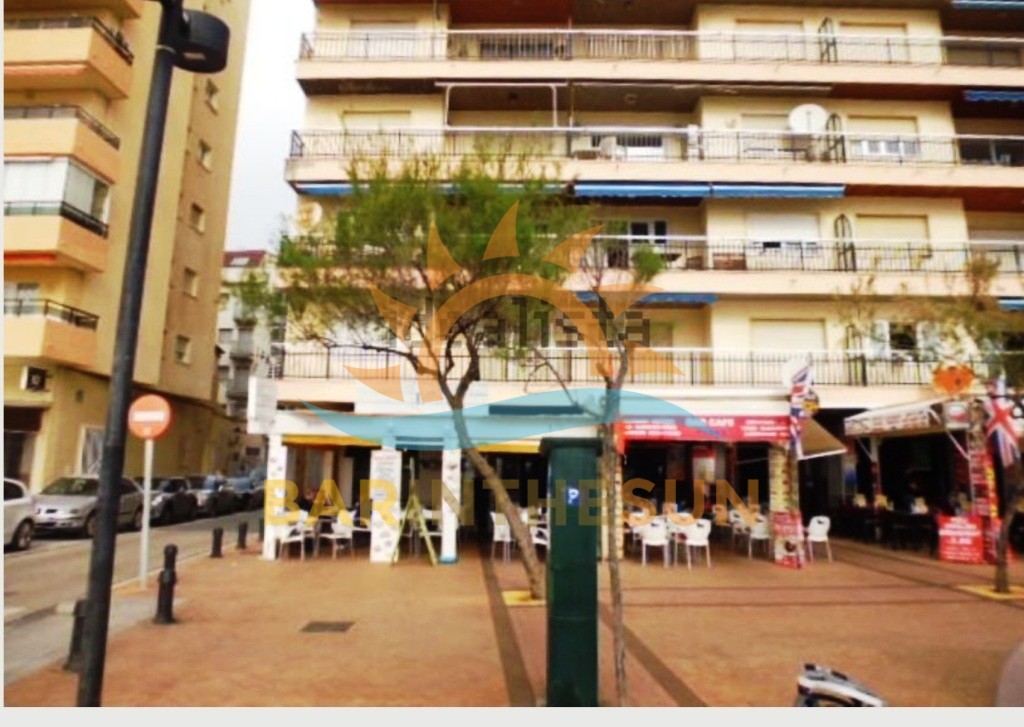 Fuengirola Freehold Sea Front Cafe Bar For Sale, Freehold Bars For Sale in Spain
