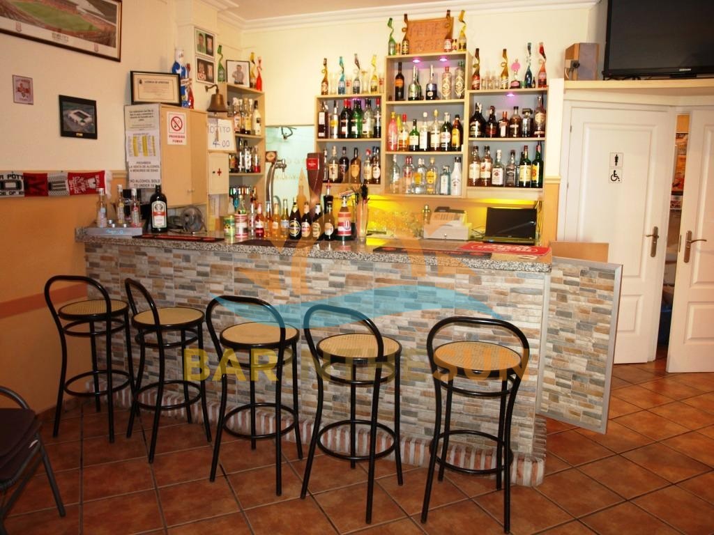 €145,000 – Drinks Bar in Fuengirola – Ref LB1436